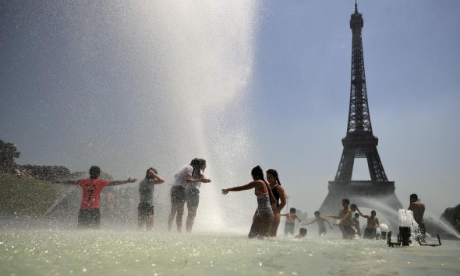 Climate Signals | Paris breaks all-time high temperature as deadly heat ...