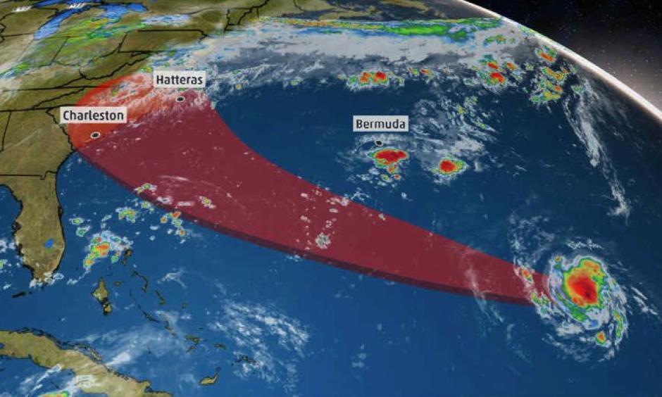 Florence Regains Hurricane Strength And Could Pose A Serious Danger To ...