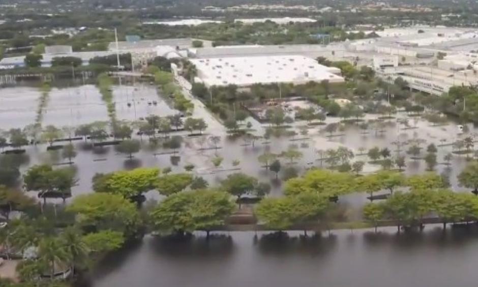 Climate Signals | Extreme rainfall over South Florida leaves widespread ...